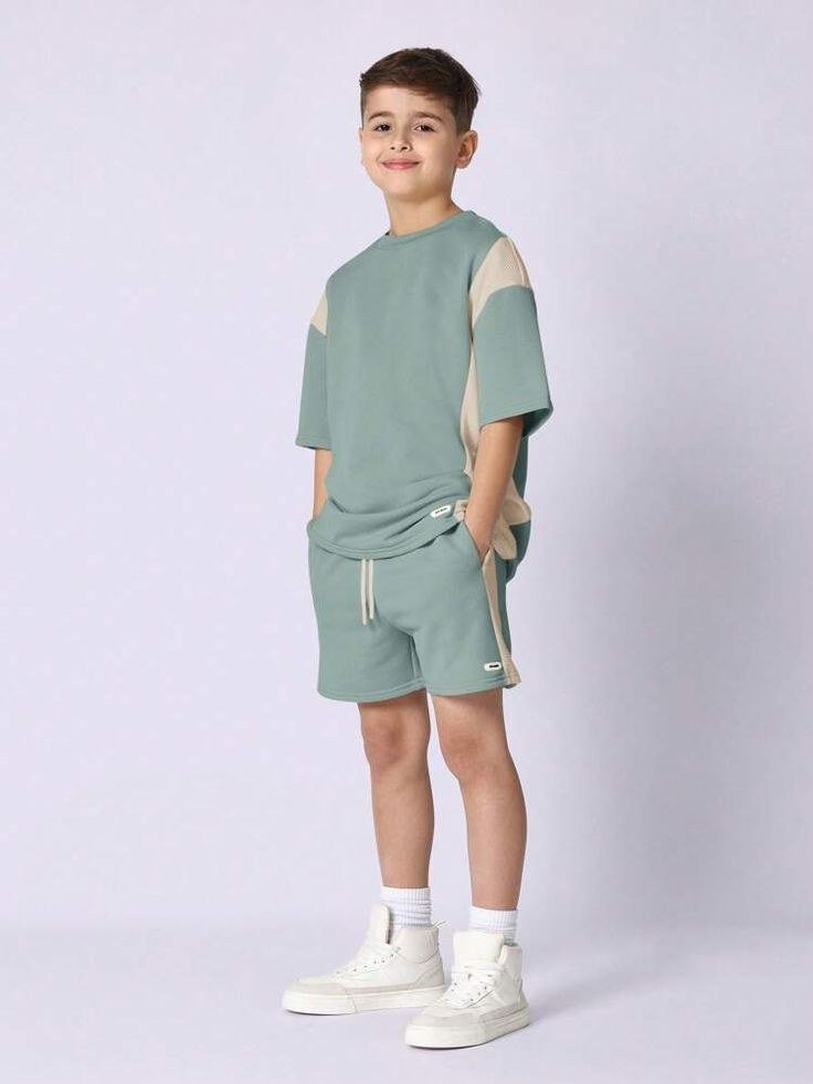 SUMWON Youth Two-Piece Athletic Set Color Block…